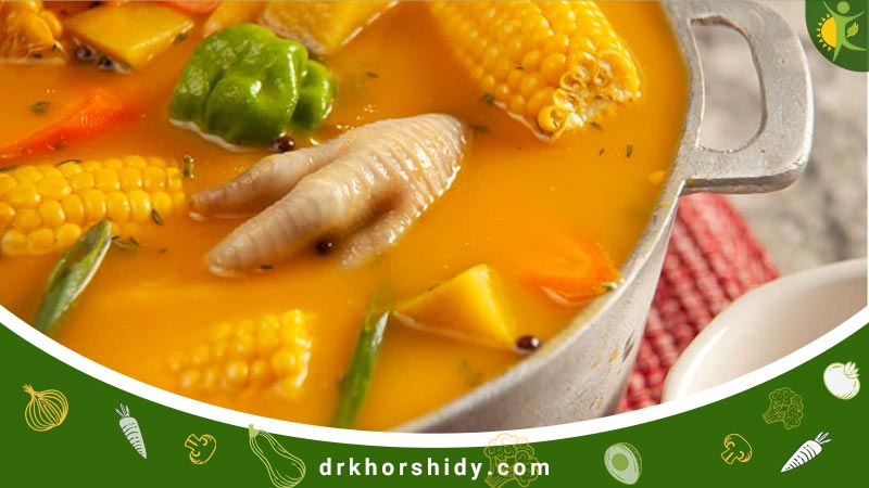 سوپ پای مرغ به همراه سبزیجات