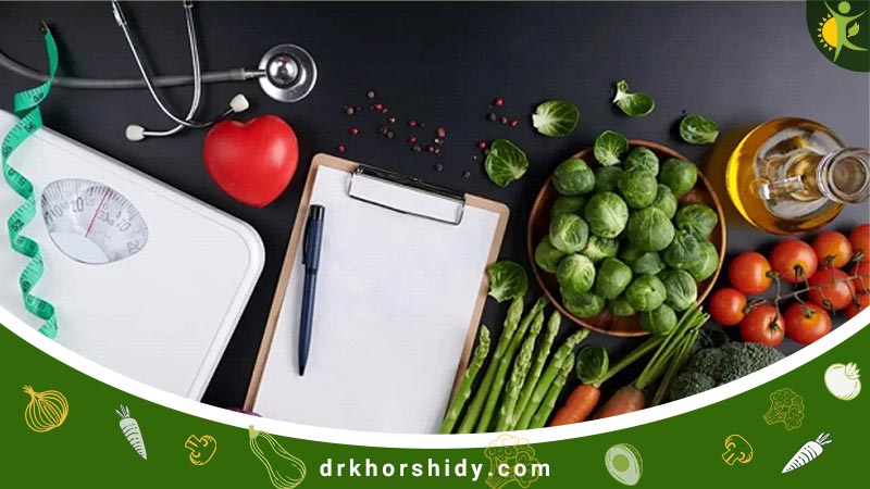 چند مدل میوه به همراه یک برگه