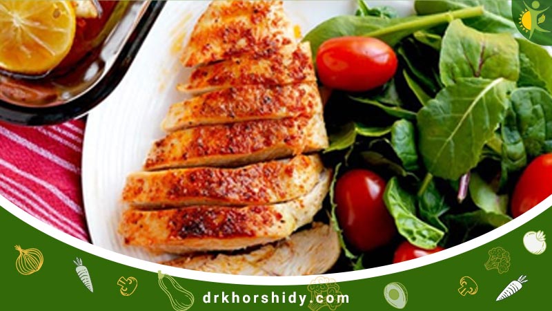 سینه مرغ پخته شده مناسب برای رژیم